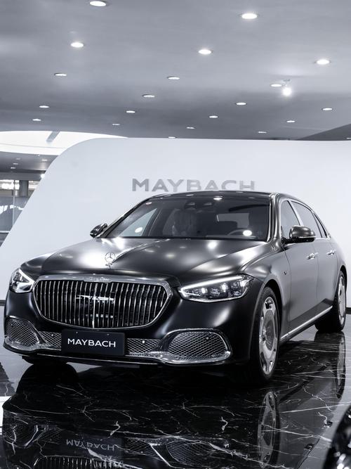 成都171岚图汽车的售后服务让用户无忧出行，迈巴赫未来的豪华车趋势